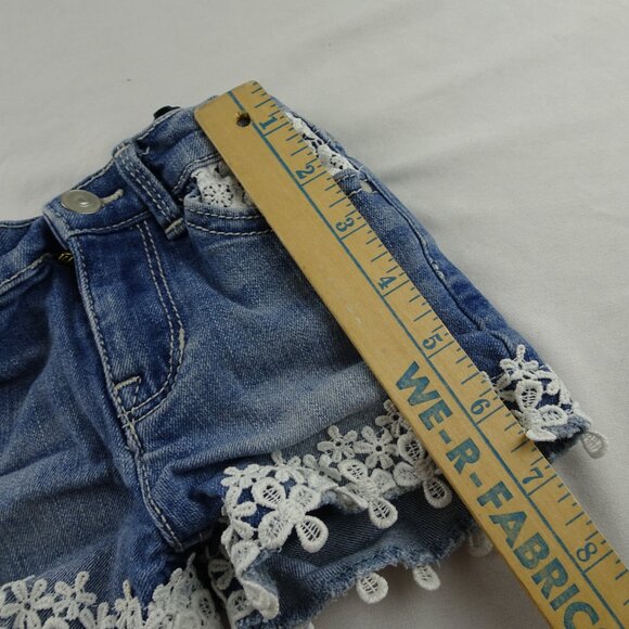 Wonder Nation Girl Youth Jean Short with Lace Flowers Size 3T - Picture 7 of 8